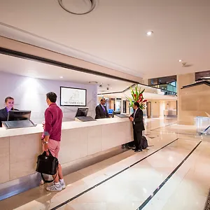 The Tower Hotel, By Thistle 4* Londra