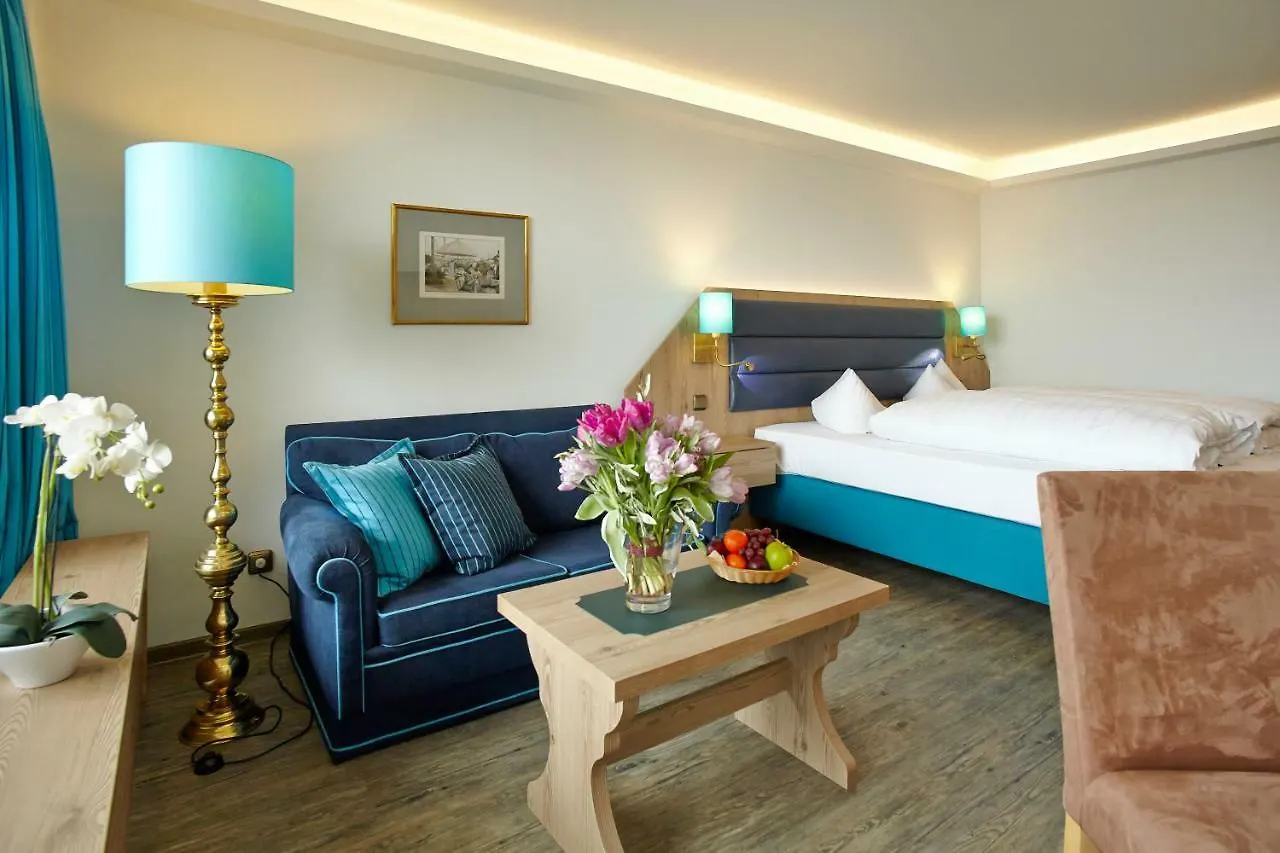 Hotel Schloss Berg Berg am Starnberger See 3*,  Alemania